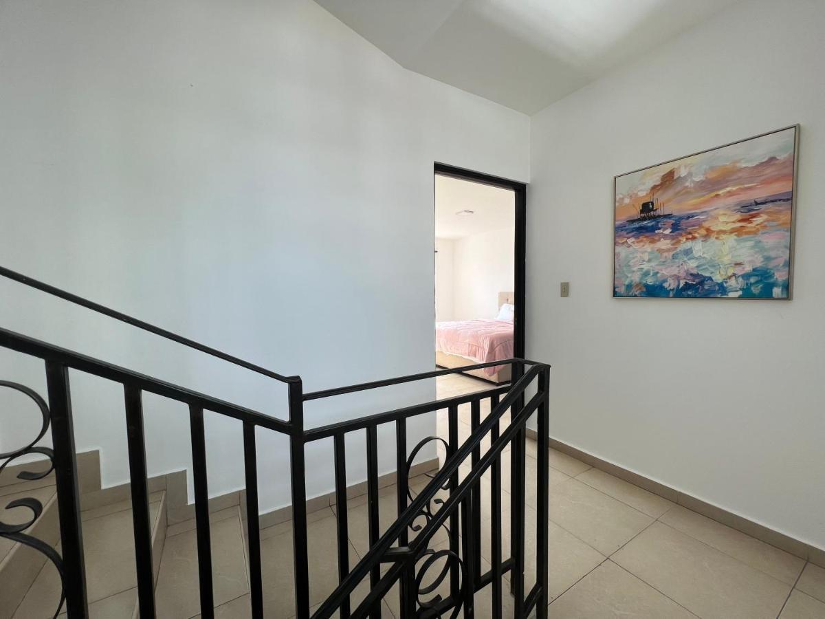 Limajo's House Villa